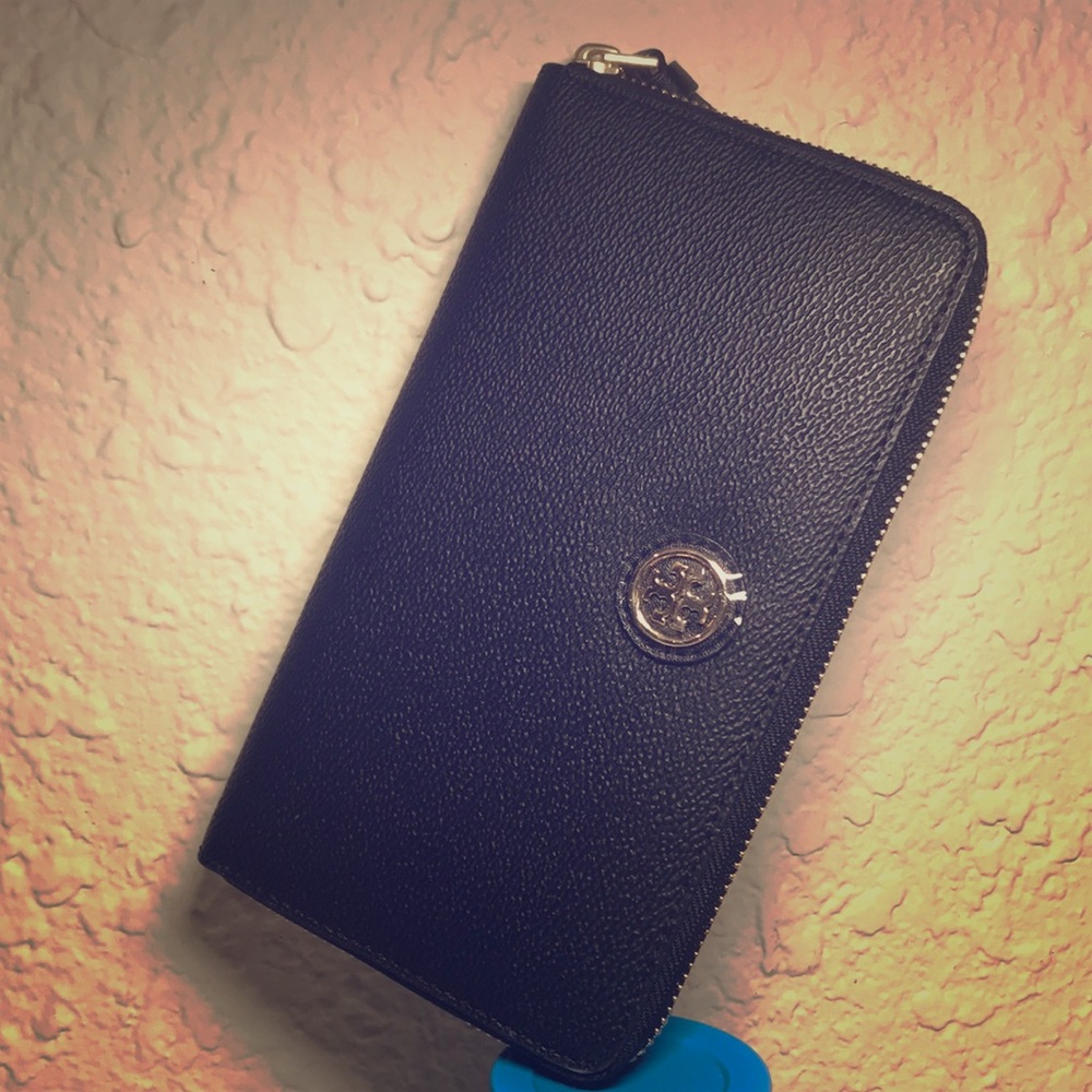 Tory burch lady wallet